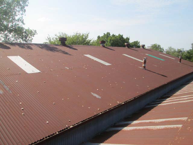 Before Roof Coating - Nelson Roofing Company